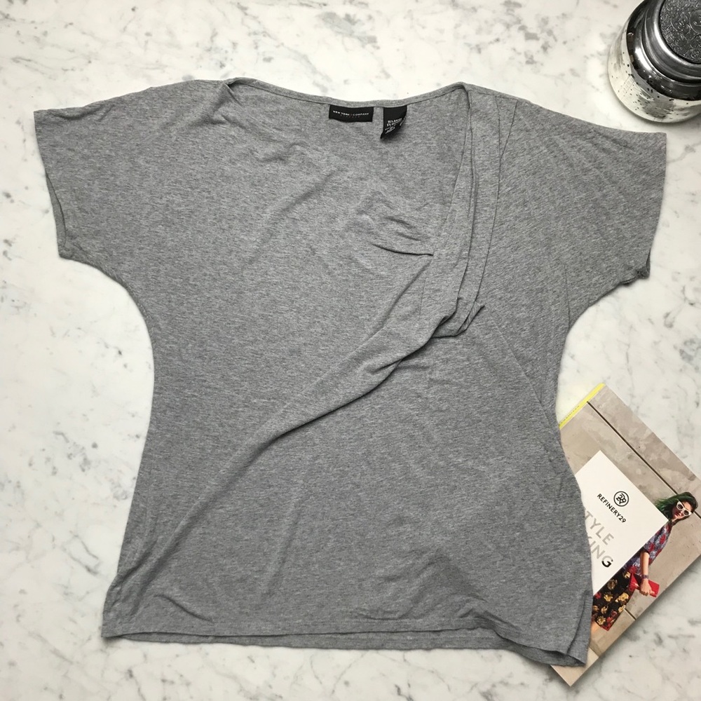 New York & Company Stretch Grey Short Sleeve Shirt